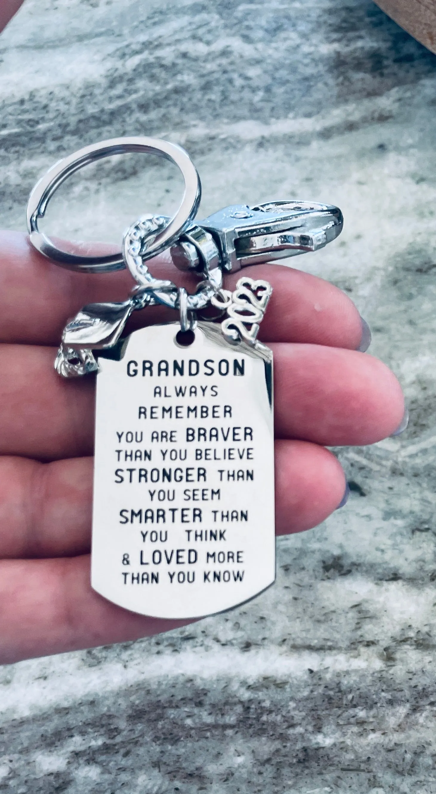 Grandson 2024 Graduation Gift Remember Stronger Smarter Loved Key FOB Silver Key Ring Inspirational Key Chain