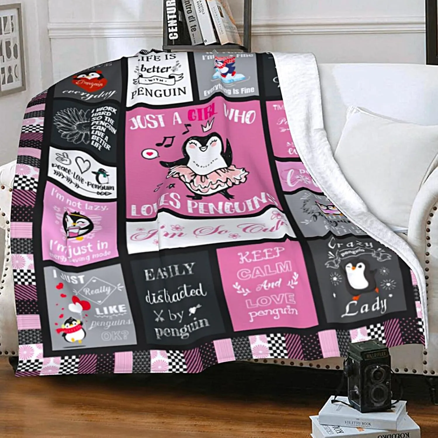 Penguin Blanket Gifts for Girls Women Soft Warm Flannel Penguin Lovers Throw Blanket Penguin Birthday Gifts for Adults Kids 50"x40"