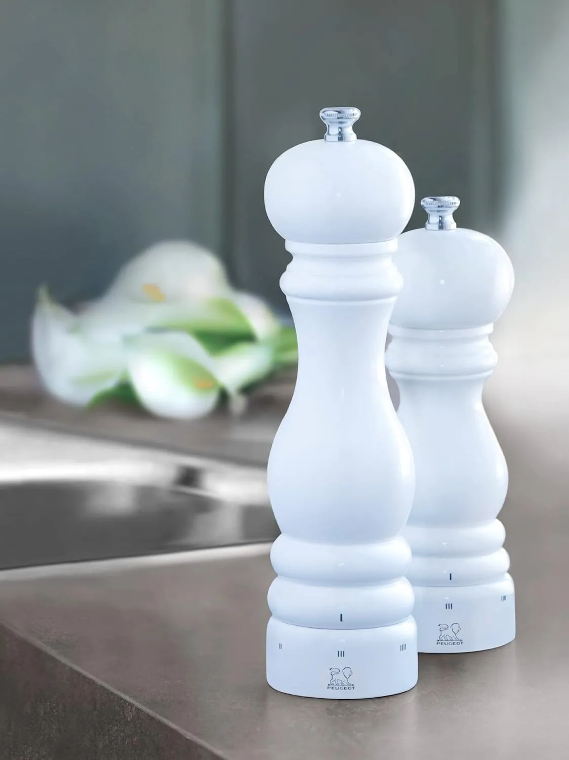 Peugeot Paris u'Select White Lacquer Pepper Mill 23cm/9