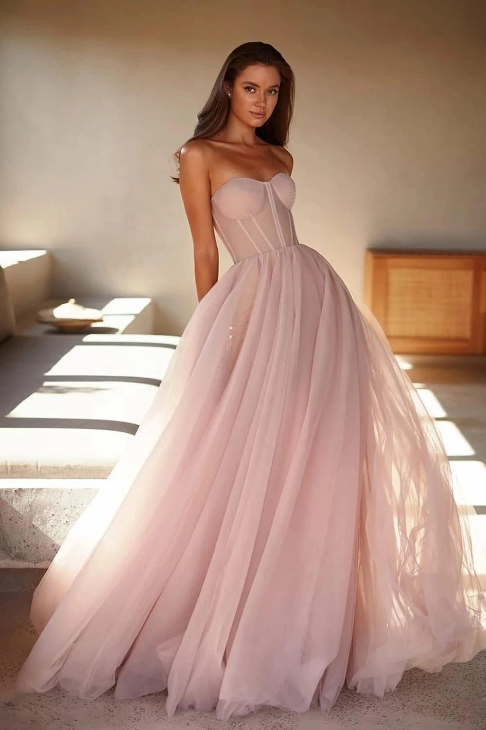 Strapless Tulle Prom Dress Sweetheart Ball Gowns for Women Formal Evening Party Dress