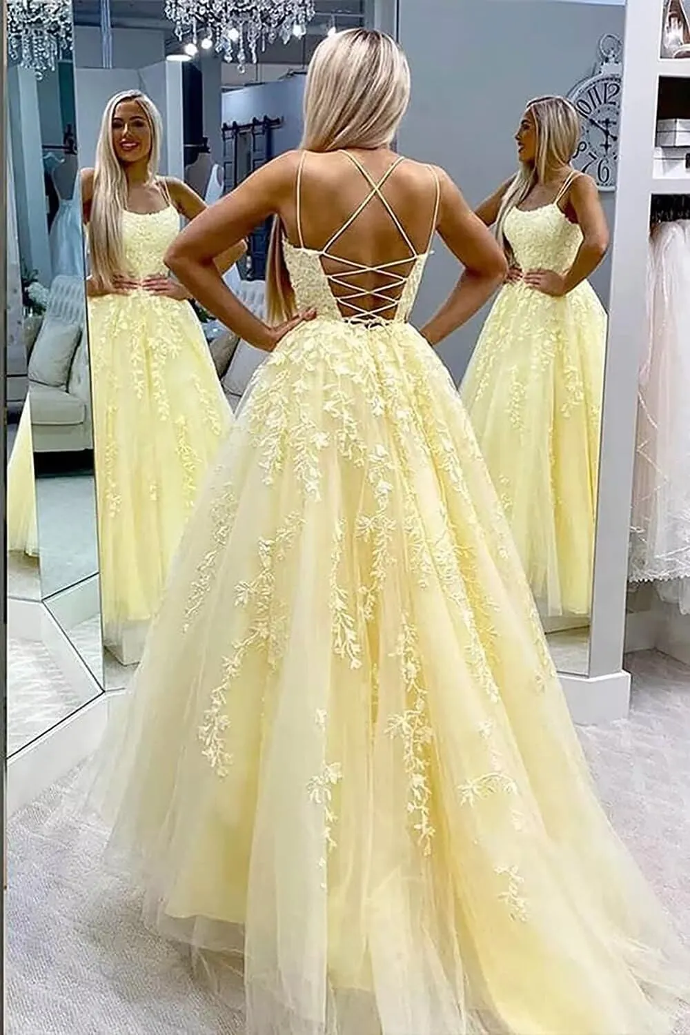 Tulle Spaghetti Straps Prom Dresses Long Lace Appliques Ball Gowns for Women