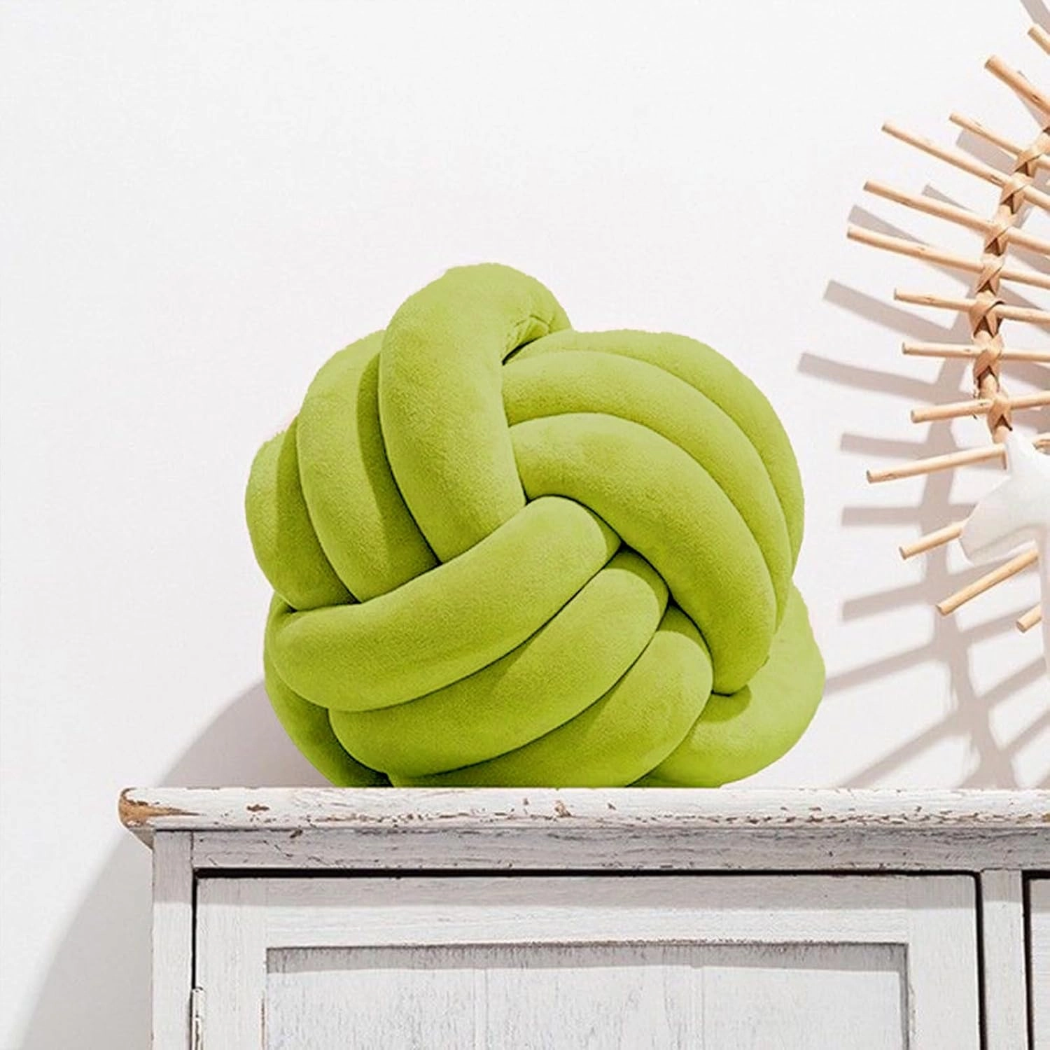 Velvet Chunky Bulky Giant Arm Knitting Yarn - Super Soft Jumbo Tube Weight, Fluffy DIY Crochet Hand Making Washable Yarn for Blanket, Pet Bed, Rugs, Pillow (2.2lb-Green)