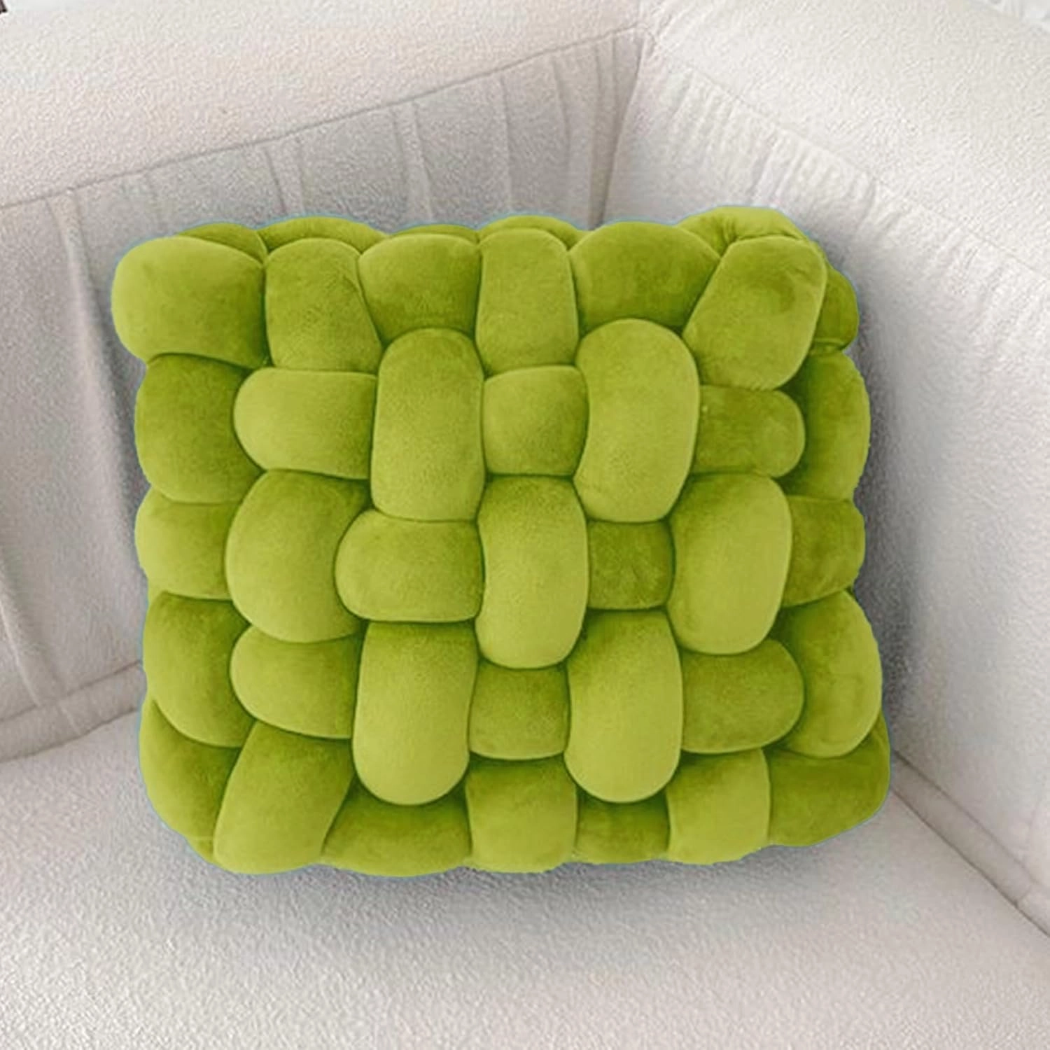 Velvet Chunky Bulky Giant Arm Knitting Yarn - Super Soft Jumbo Tube Weight, Fluffy DIY Crochet Hand Making Washable Yarn for Blanket, Pet Bed, Rugs, Pillow (2.2lb-Green)