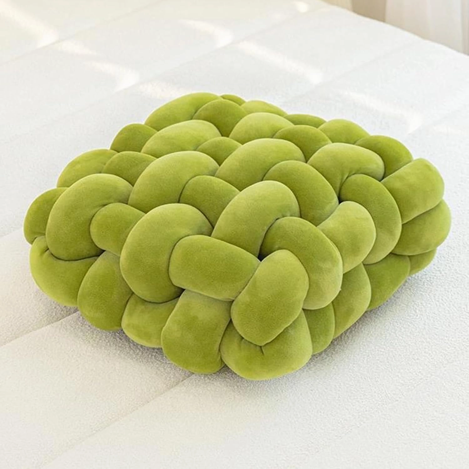 Velvet Chunky Bulky Giant Arm Knitting Yarn - Super Soft Jumbo Tube Weight, Fluffy DIY Crochet Hand Making Washable Yarn for Blanket, Pet Bed, Rugs, Pillow (2.2lb-Green)