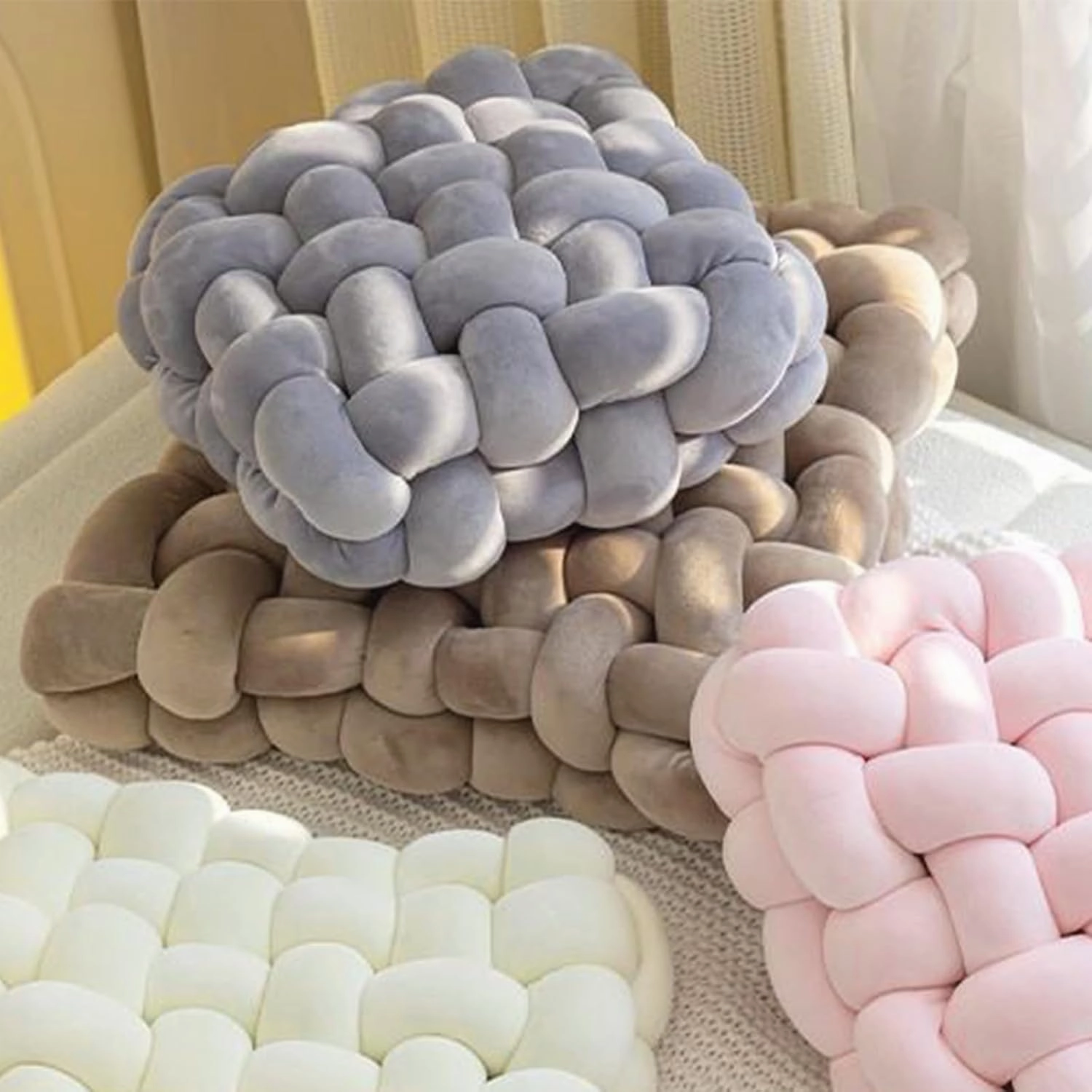 Velvet Chunky Yarn Bulky Giant Arm Knitting Yarn, Super Soft Jumbo Tube Weight, Fluffy DIY Crochet Hand Making Washable for Blanket, Pet Bed, Rugs Pillow (2.2lb-Khaki)