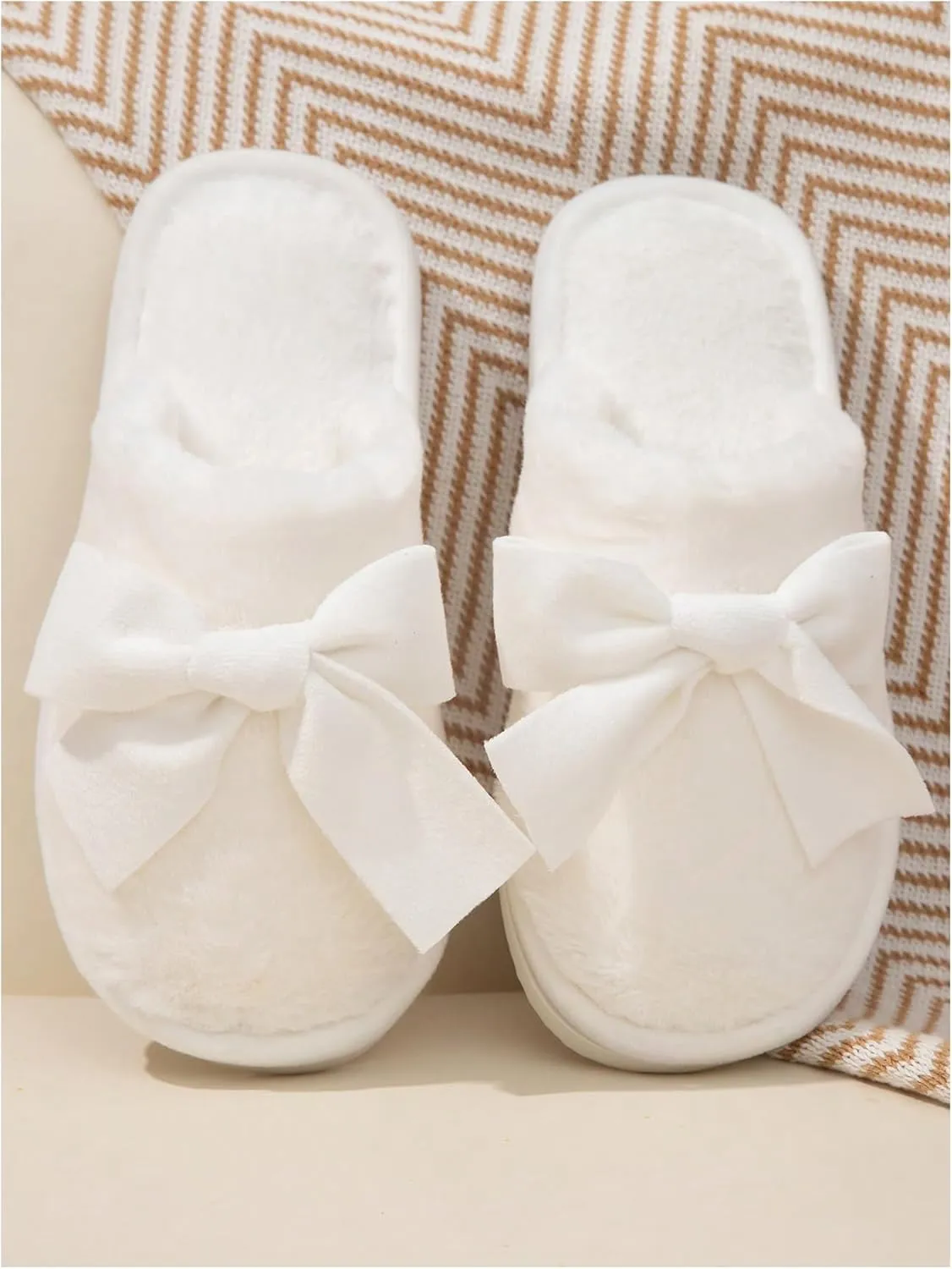 Verdusa Women's Bow Memory Foam Slippers Warm Slip On Faux Fur House Slippers