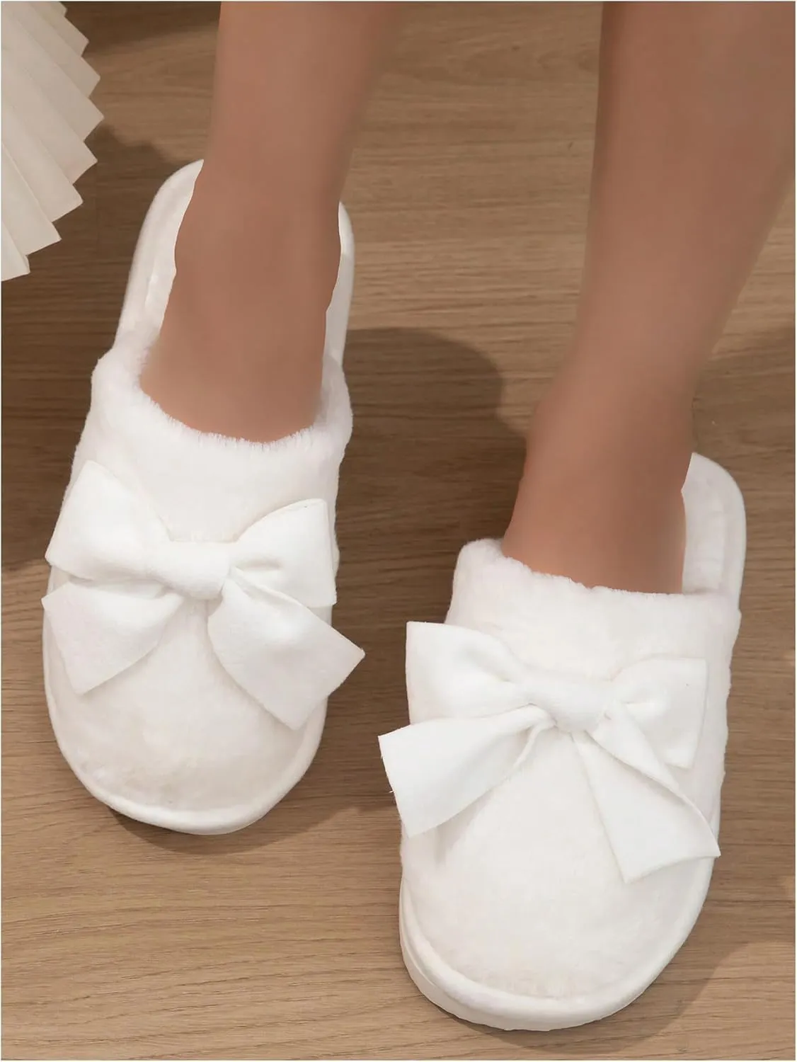 Verdusa Women's Bow Memory Foam Slippers Warm Slip On Faux Fur House Slippers