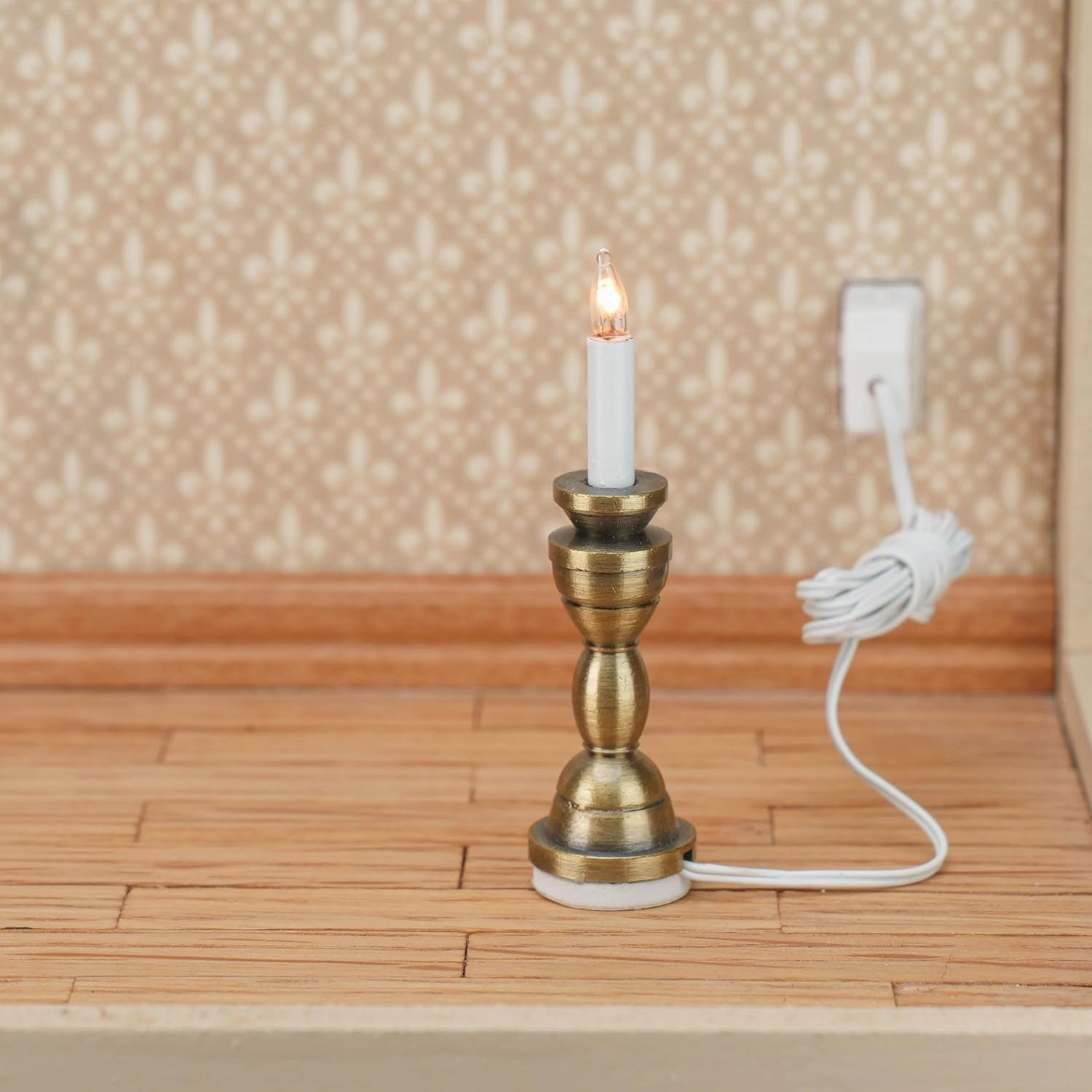 Waldosia 2PCS 1:12 Scale Dollhouse Miniature 12v Powered Candle Lamp Set (Brass)