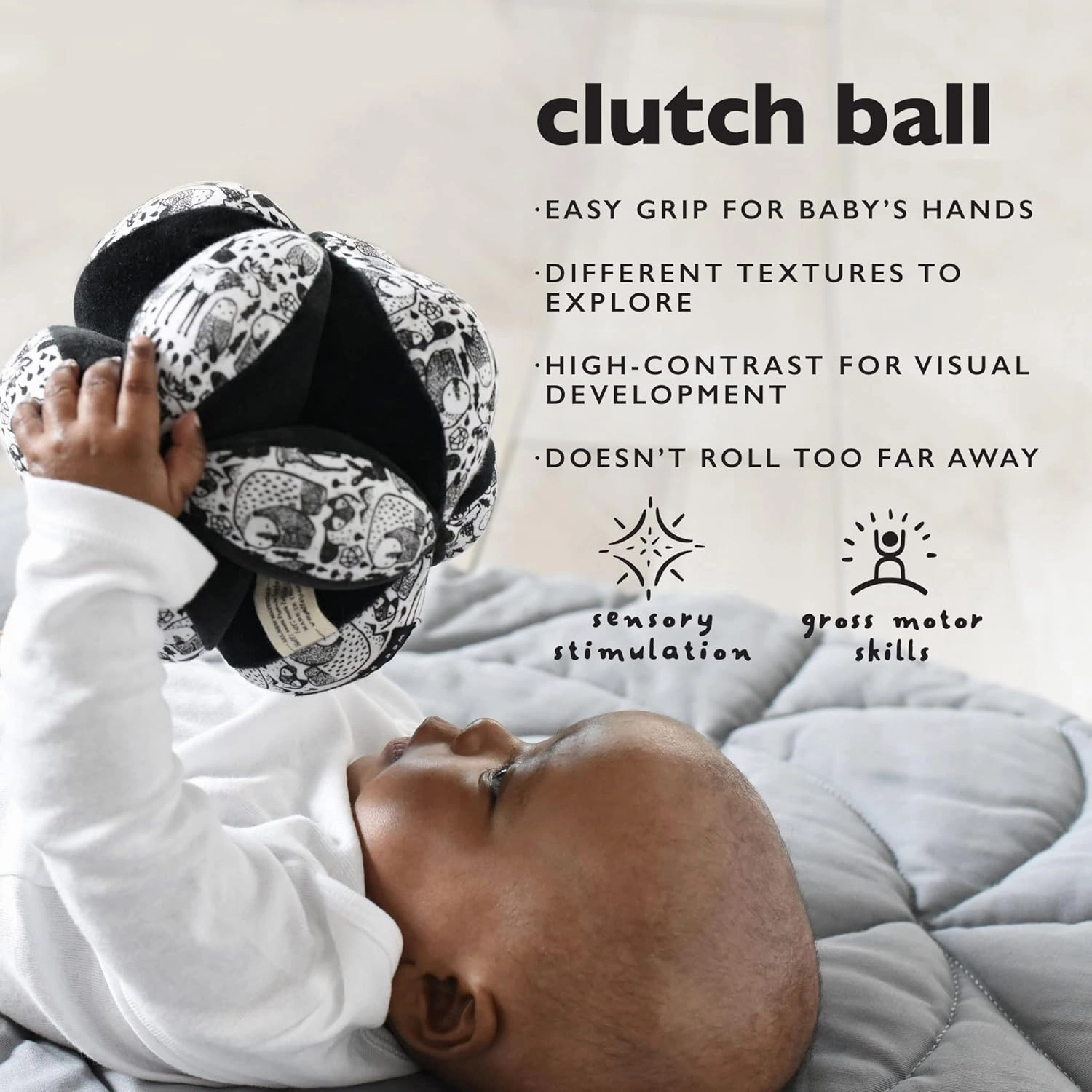 Wee Gallery Sensory Clutch Ball - Developmental Activity for Babies and Toddlers - Visual Stimulation, Motor Skills, Soft Interactive Sensory Toy for Infant Play